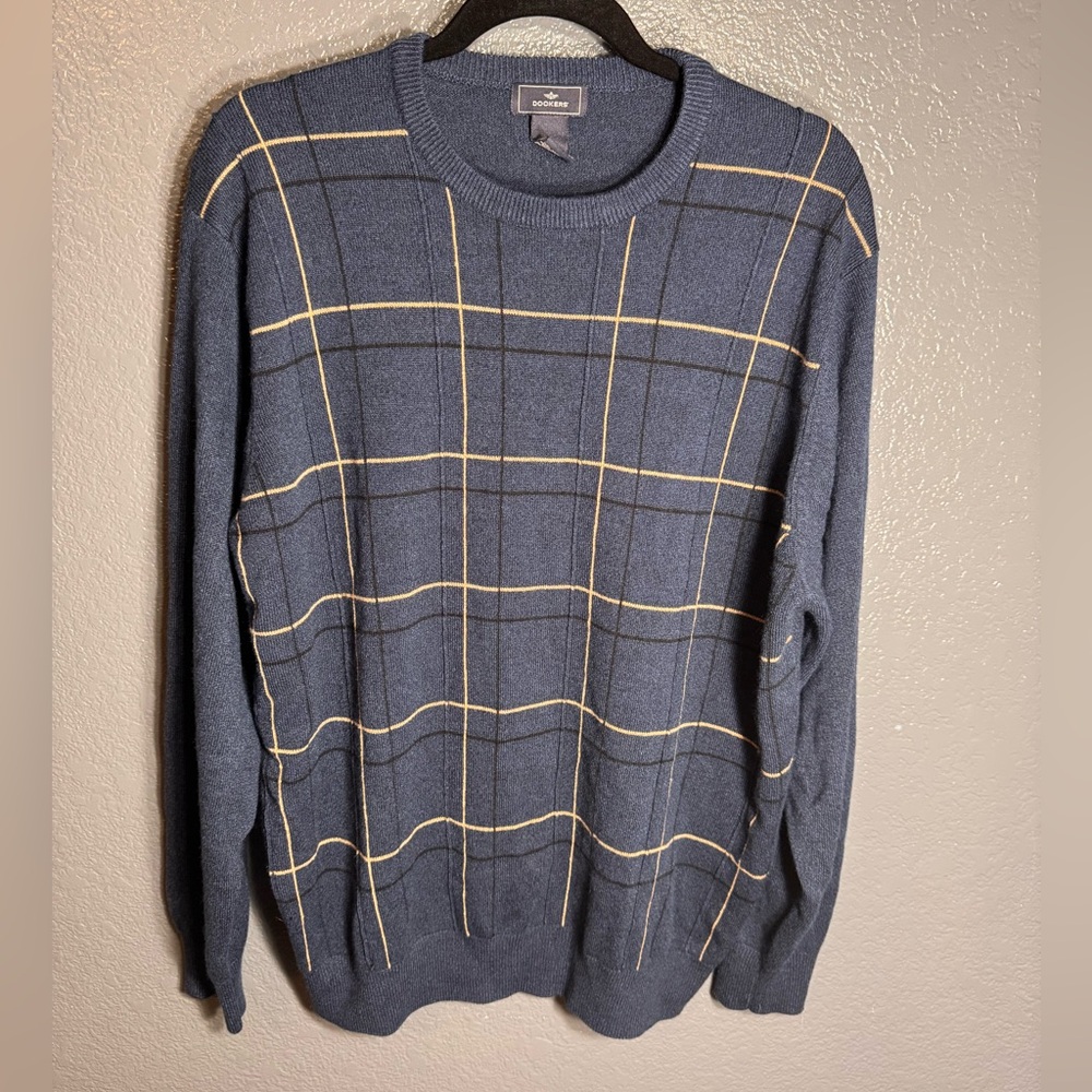 Dockers Mens Plaid Longsleeve Blue Crewneck Sweater Tan Black Size XL